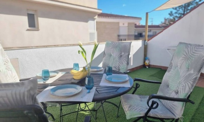 Salobrena Apartamento | 600m de la playa, terraza soleada