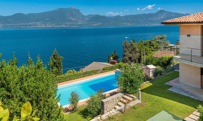Torri del Benaco Villa | 601A Panoramic Villa Clementina