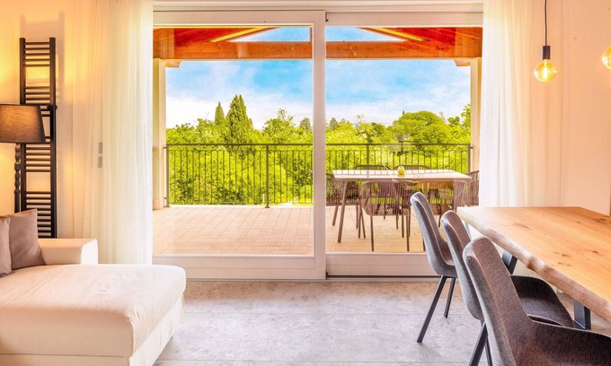 Lonato del Garda Villa | 602A Villa Lakeview Heaven