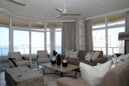 Umhlanga Apartamento | 603 Oyster Schelles - by Stay in Umhlanga