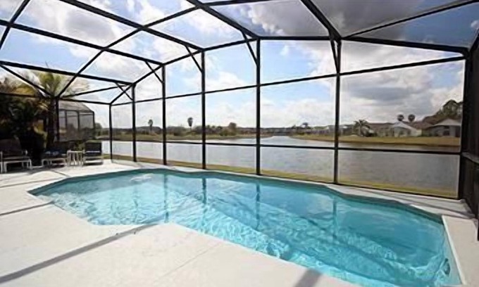 Eagle Pointe South Casa | 606 Peaceful Lake View family vacation home, single story. Close to Disney