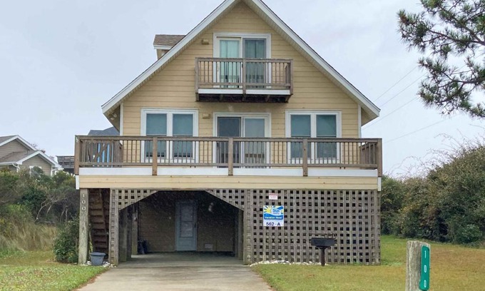 South Nags Head Casa | 6070 - Cast Away by Resort Realty