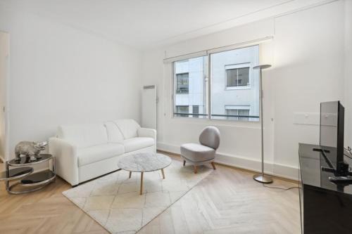 Champs-Elysees Apartamento | 623 Suite Mont - Superb apartment in Paris