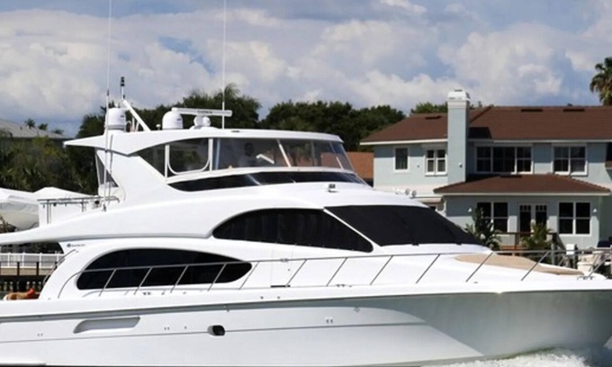 Marina del Rey Alquiler De Eote | 65' HATTERAS / FAMILY HATTERS Delightful yacht in Marina del Rey