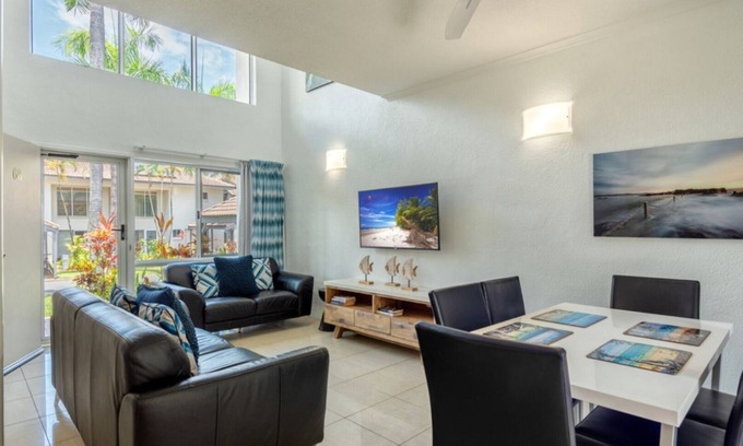 Port Douglas Casa | 68 Reef Resort | A Private Villa Close to Beach