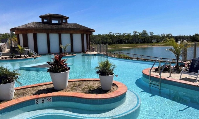 Lewes Casa | 6BR/4.5BA, Sleeps 14, Dog Friendly
