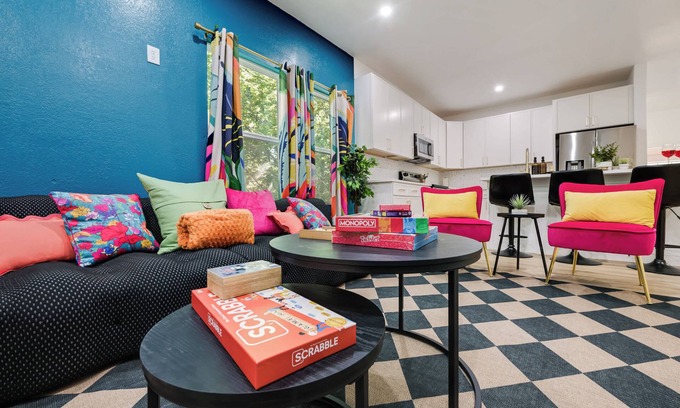 Dallas Casa | 6Br 4Bath Home Just 5 Minutes to Lower Greenville