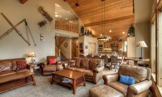 Deer Park Casa | ¡PRECIOS AGOSTO 2019! Impresionante 6 hab Lodge, 5 King Mstrs Suites, mesa de billar y SHARC