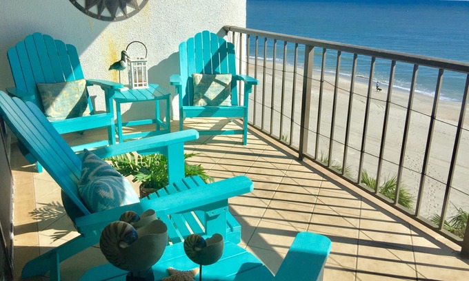 Myrtle Beach Condominio | ¡PERFECTO para gente exigente! Fabuloso frente al mar! Pasos a la playa! 6to piso belleza!