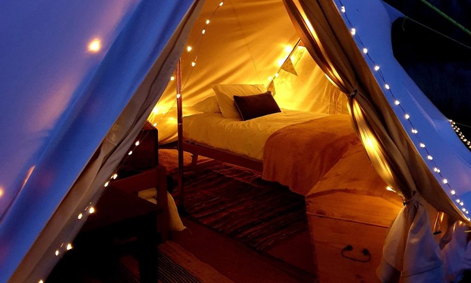 Saltburn-by-the-Sea Cabina | 6m Emperor Tent, Near Whitby, With log Burner