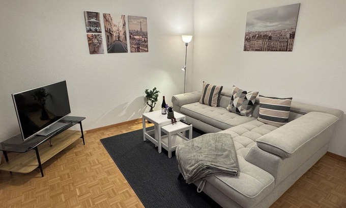 Jargonnant Apartamento | 6th floor, amazing 2-bedroom apartment in charming Eaux-Vives, Genève
