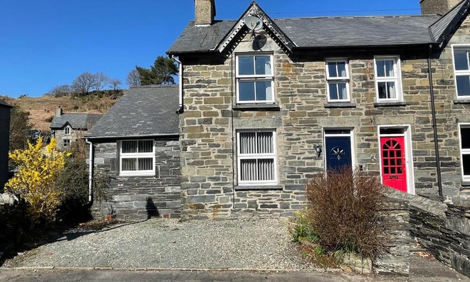 Dolwyddelan Casa | 7 Castle Terrace