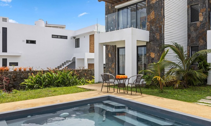Grand-Baie Apartamento | 7 Green Village - Three Bedroom Apartment, Sleeps 6