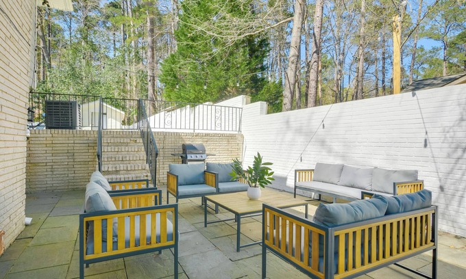 Durham Casa | 7 Mi to Dtwn Durham: Home w/ Hot Tub & Game Room!