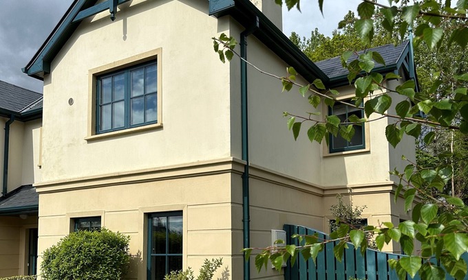 Kenmare Condominio | 7 Oakwood Manor Kenmare