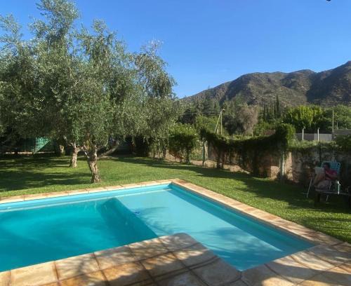 Chilecito Casa | 7 Olivos Departamento Interno hasta 5 personas con Pileta compartida