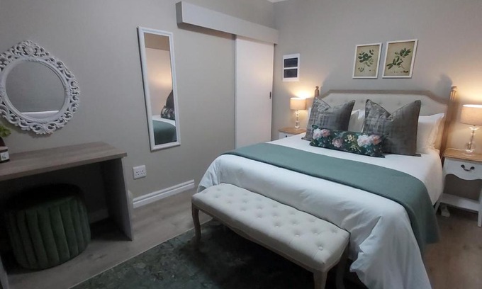 Westdene Apartamento | 7 on Connor - Luxury Family Cottage
