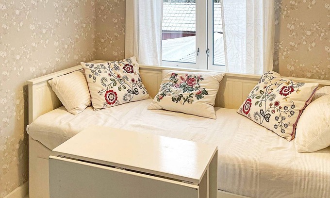 Frovi Casa | 7 person holiday home in FRÖVI