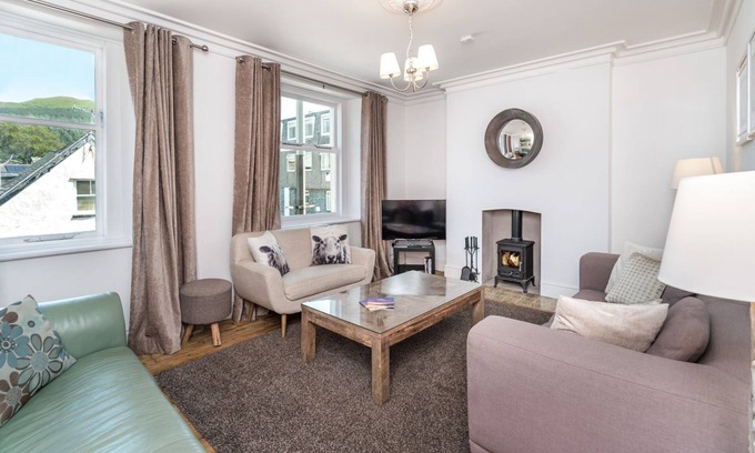 Keswick Cabaña | 7 The Townhouses - a house that sleeps 8 guests in 4 bedrooms