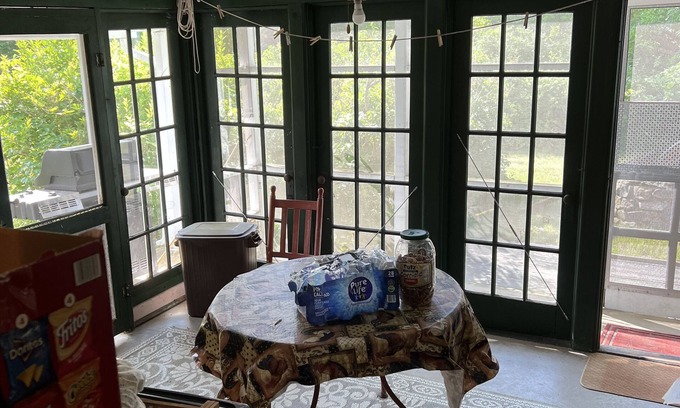 Old Lyme Cabaña | 70 Year old cottage on 2.8 acres, stunning views and sunsets