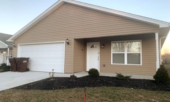 Middletown Casa | 704 diamond loop new listing