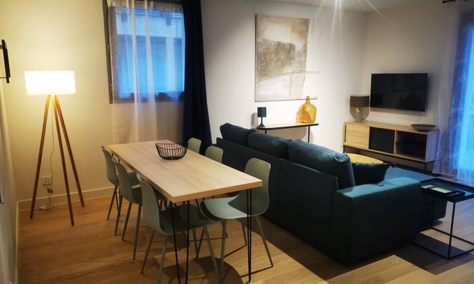 Capitole Apartamento | 71 m² T3 with 70 m² terrace in historic town center