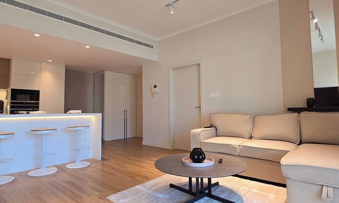 Deira Apartamento | 716 | Modern and Cozy 1-Bedroom Apartment | The Greens