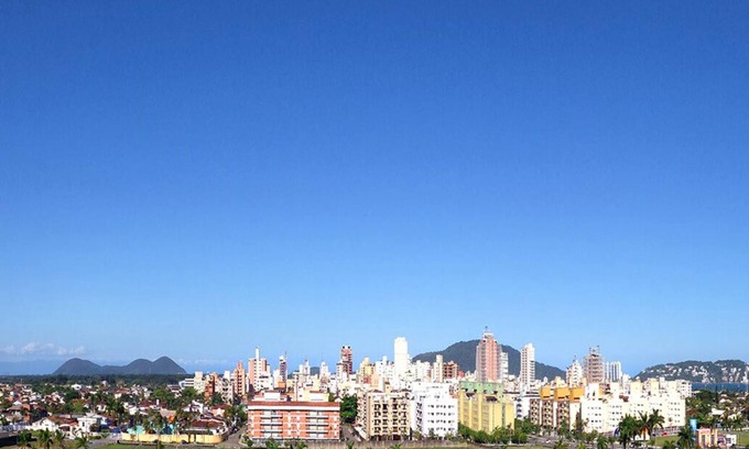 Jardim Ana Maria Apartamento | 72m² Guarujá Enseada hasta 6 personas