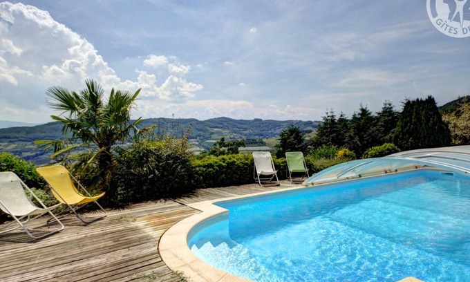 Valfleury Cabaña | Casa rural 75m² con terraza, senderismo y VTT