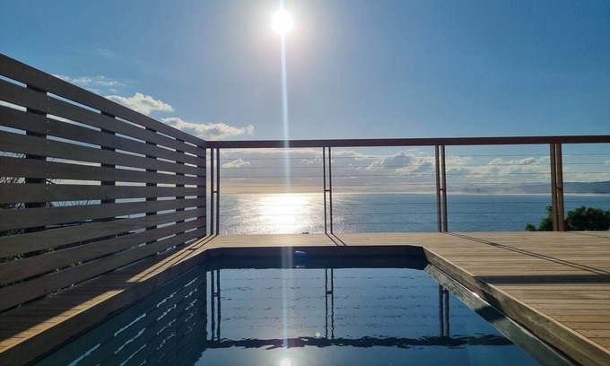 Mountainside Casa | 4 Bedroom Vacation home with sweeping views