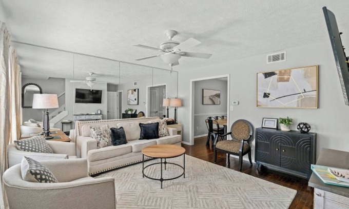 Myrtle Beach Condominio | 76th Townhome A -2BR/1.5BA- Pet Friendly