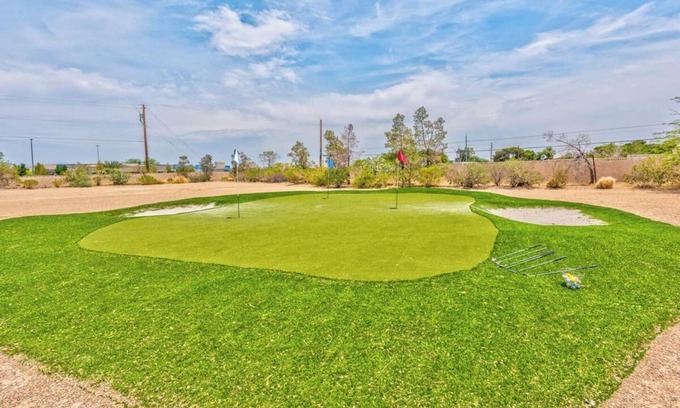 Las Vegas Casa | 777Rentals - 11BR/8.5BA - TUF House