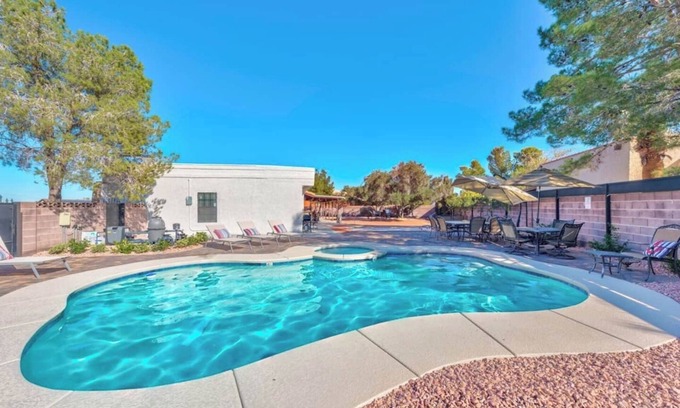 Enterprise Casa | 777Rentals - 7BR/4BA - Southwest Estate