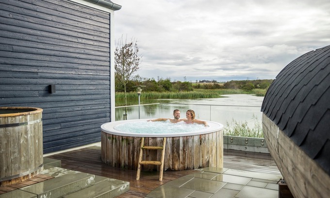 Ranum Casa | 8-12-person bungalow in the holiday park Landal Rønbjerg