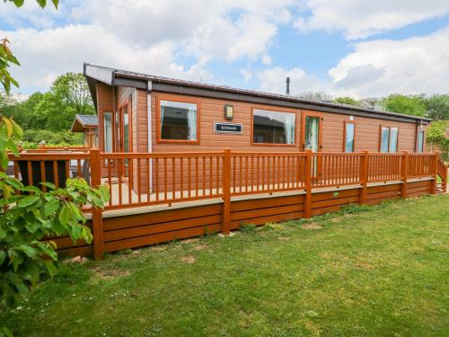 Tattershall Casa | 8 Castle View