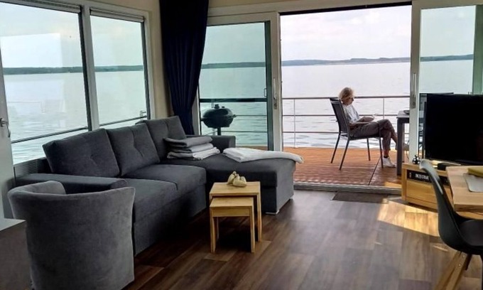 Vetschau/Spreewald Alquiler De Eote | 8. floating vacation home Milan - Floating vacation homes Gräbendorfer See