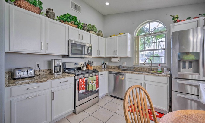 Indian Point Casa | Kissimmee Getaway w/ Private Pool ~ 8 Mi to Disney