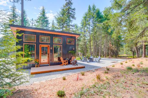 Athol Apartamento | 8 Mi to Farragut State Park Wooded Cabin Escape!