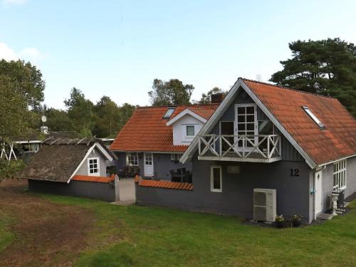 Øster Melholt Casa | 8 person holiday home in Hals