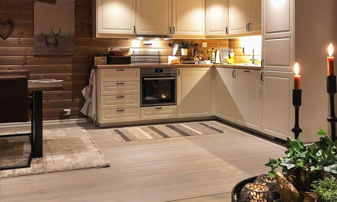 Amot Casa | 8 person holiday home in Osen