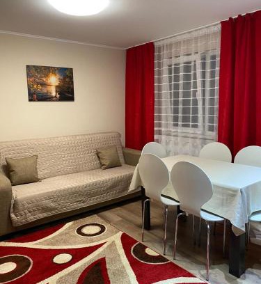 Cavnic Apartamento | 8 RESIDENCE APARTAMENT