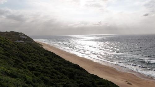Ponta d'Ouro Casa | 8 Sleeper Ocean View 4x4 only