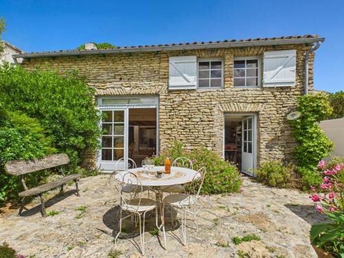 Les Portes-en-Re Casa | 800 m de la plage, maison pour 4 avec terrasse