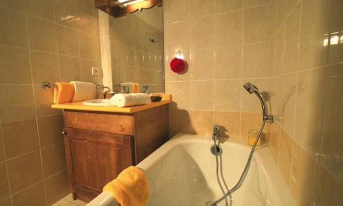 Plan Peisey Apartamento | 250m del centro estación, fitness, piscina, terraza, balcón, tv, local para esquís, 49-55m²