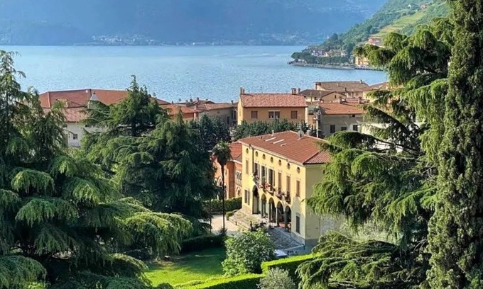 Tavernola Apartamento | 80sm fully-equipped apartment on lakeside with garden, gazebo and private parking