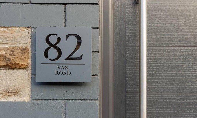 Caerphilly Casa | 82 Van Road