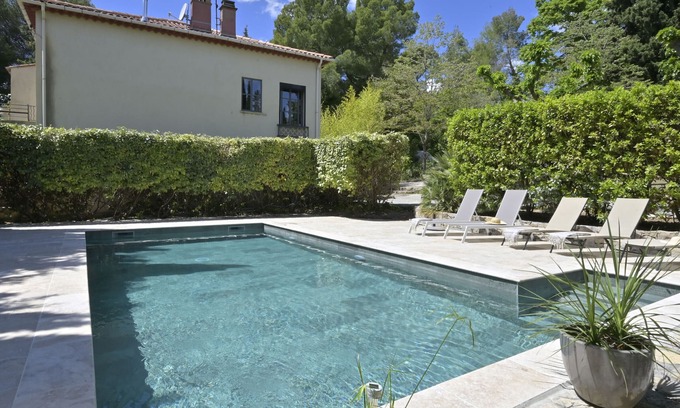 Villecroze Villa | Villa maravillosa y romántica en Villecroze, Provenza, Francia con piscina privada para 6 personas
