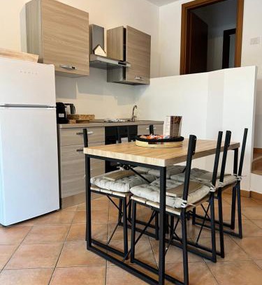 Albese con Cassano Apartamento | 85 mjka house free parking COMO