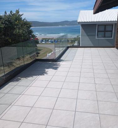 Buffalo Bay Casa | 87 Sand Street - Buffels bay