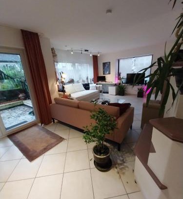 Dettenhausen Apartamento | 88qm Wohnung nahe Stuttgarter Flughafen